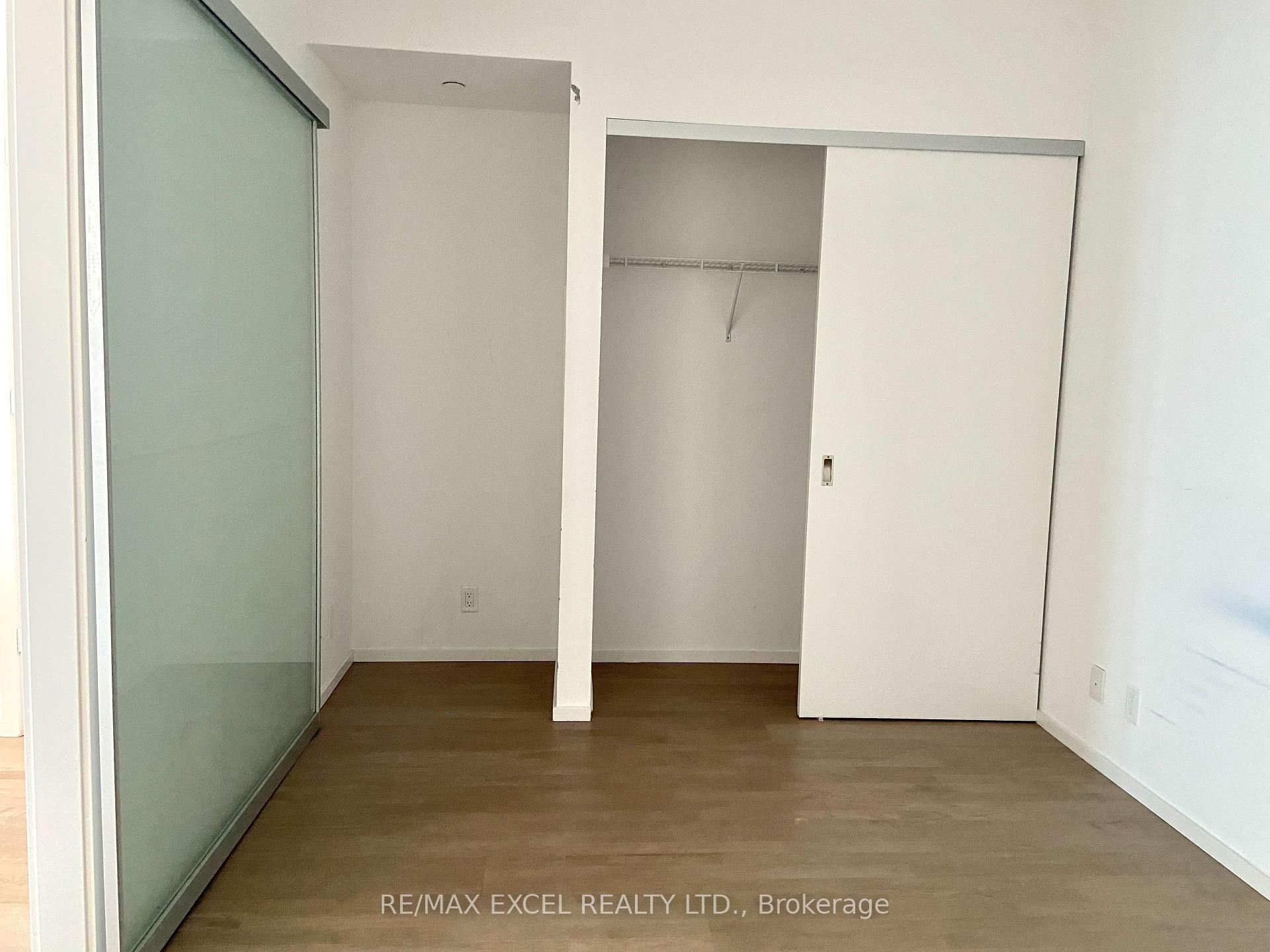 Photo 5 of Unit 1304, 5 St Joseph Street, Toronto, Bay Street Corridor — HOMEH