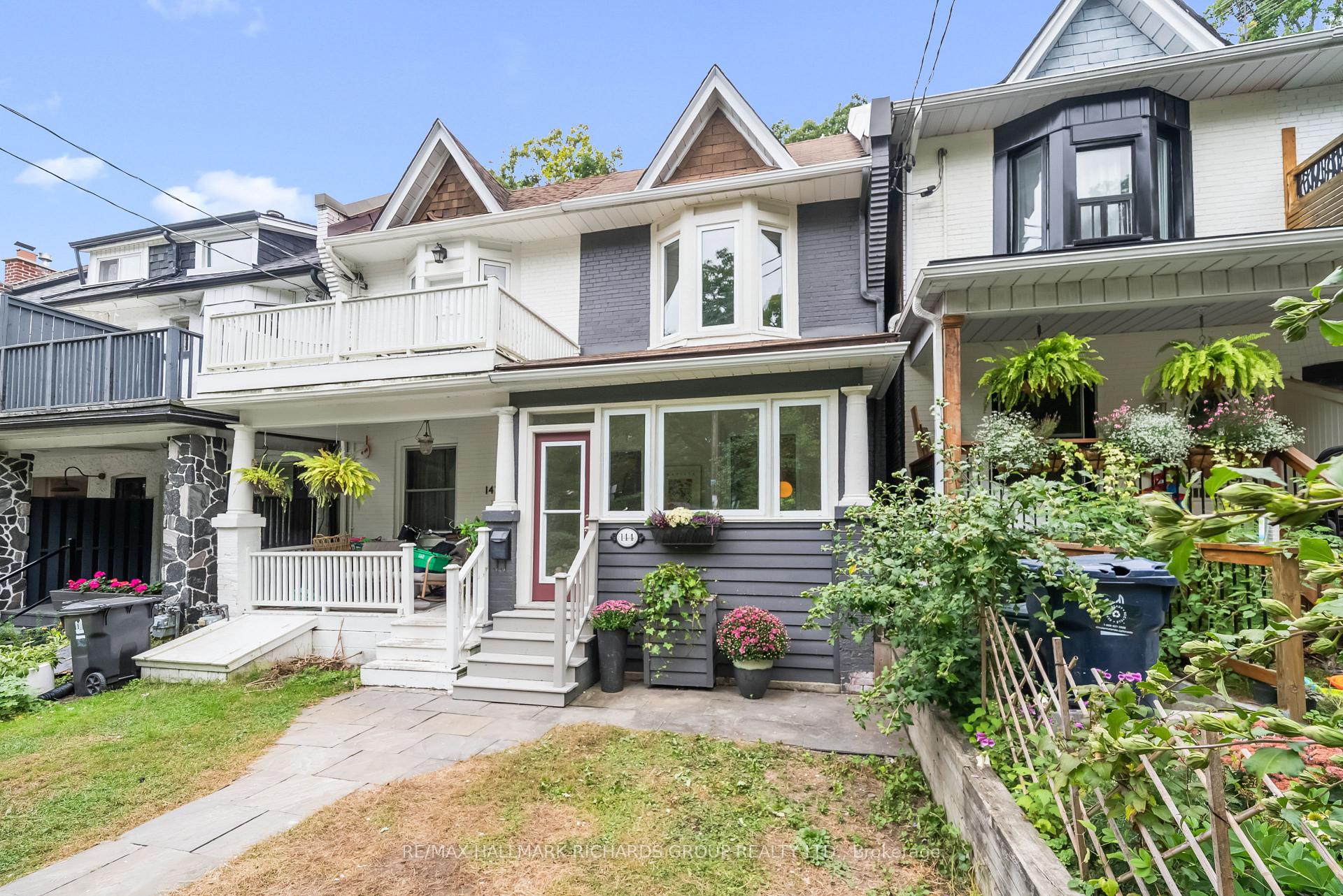 Photo 2 of 144 Beech Avenue, Toronto, The Beaches — HOMEH