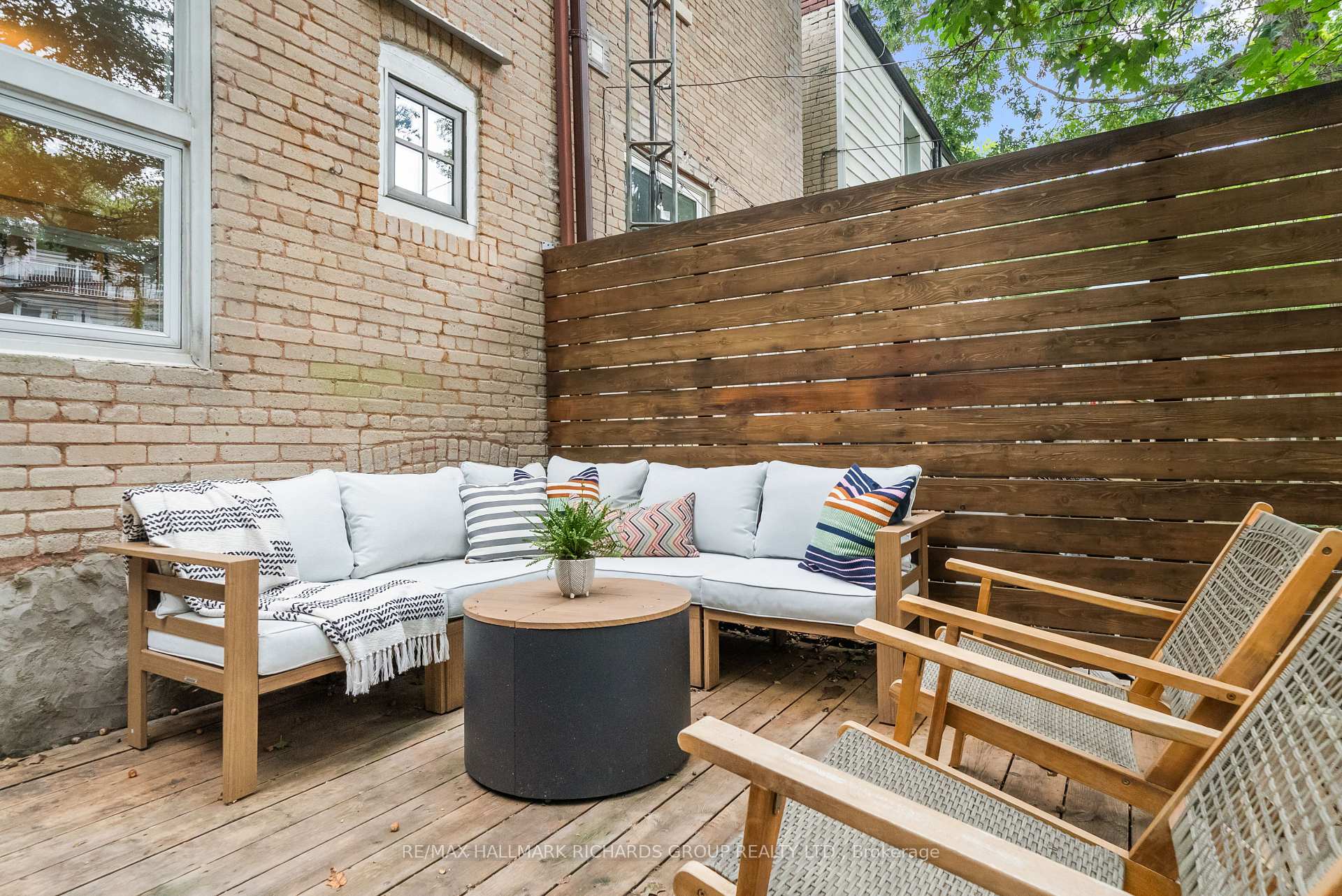 Photo 25 of 144 Beech Avenue, Toronto, The Beaches — HOMEH
