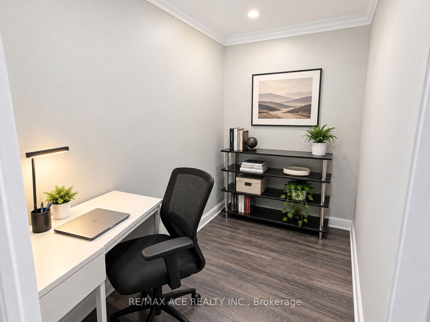 Photo 6 of Unit Main, 6 Shawford Crescent, Scarborough, Woburn — HOMEH