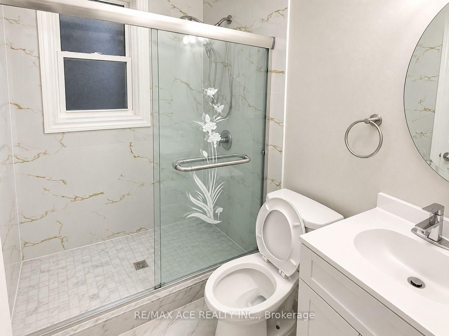 Photo 8 of Unit Main, 6 Shawford Crescent, Scarborough, Woburn — HOMEH