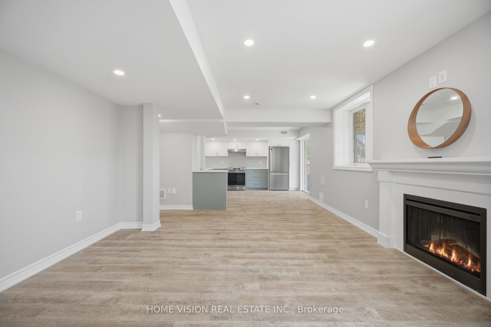 Photo 15 of Unit Bsmt, 18 Intrigue Trail, Brampton, Credit Valley — HOMEH