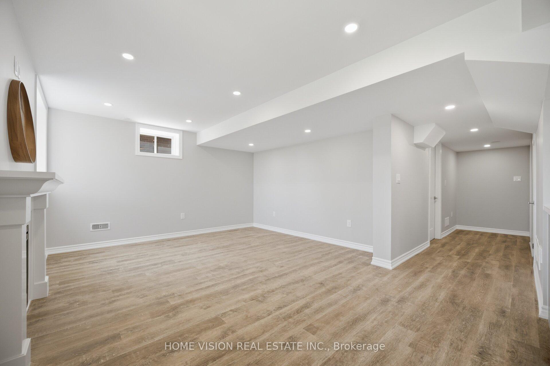 Photo 19 of Unit Bsmt, 18 Intrigue Trail, Brampton, Credit Valley — HOMEH