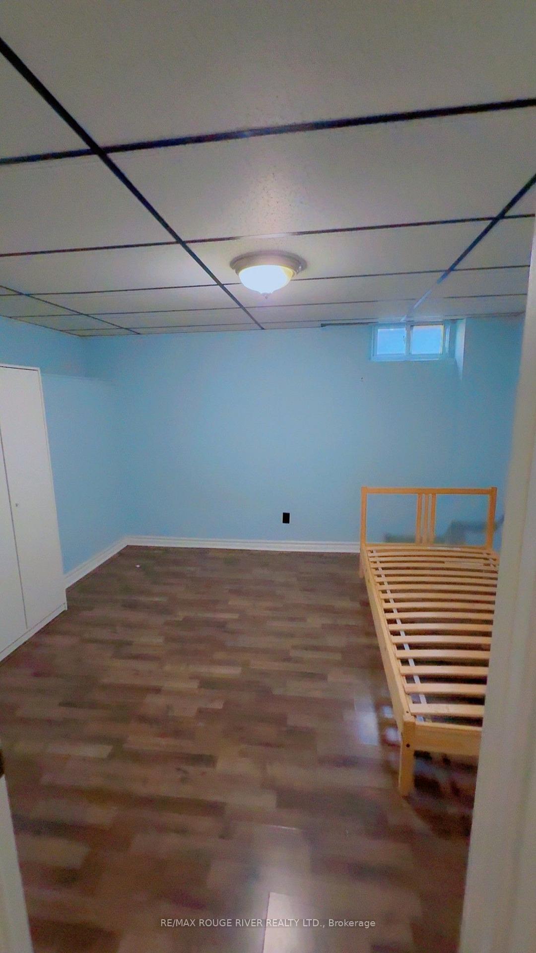 Photo 4 of Unit Basement, 858 Chapleau Drive, Pickering, Bay Ridges — HOMEH