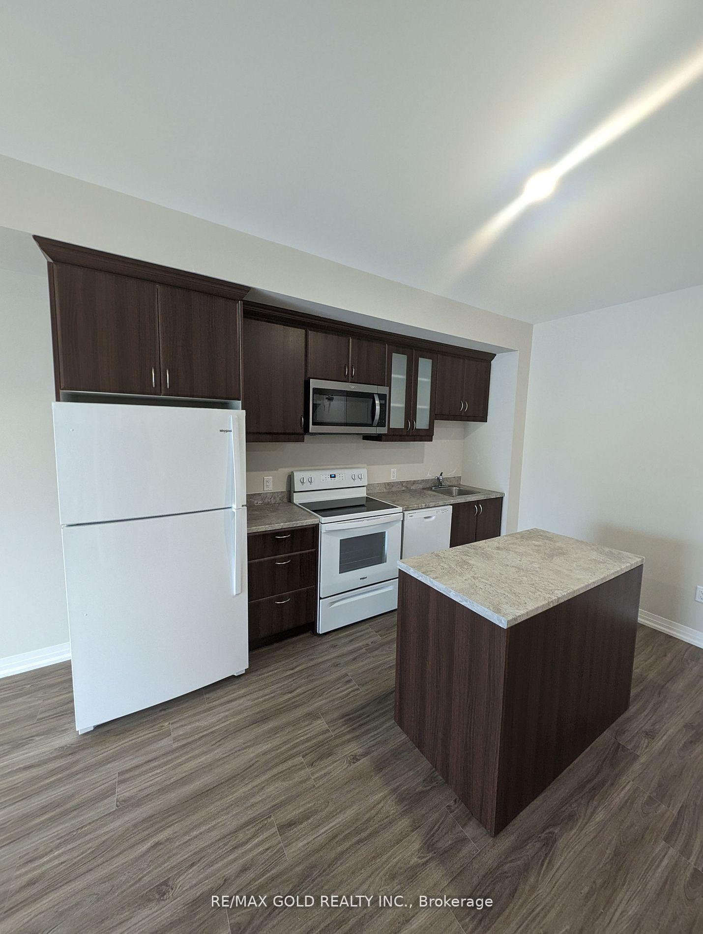 Photo 3 of Unit 105, 50 Herrick Avenue, St. Catharines, Oakdale — HOMEH