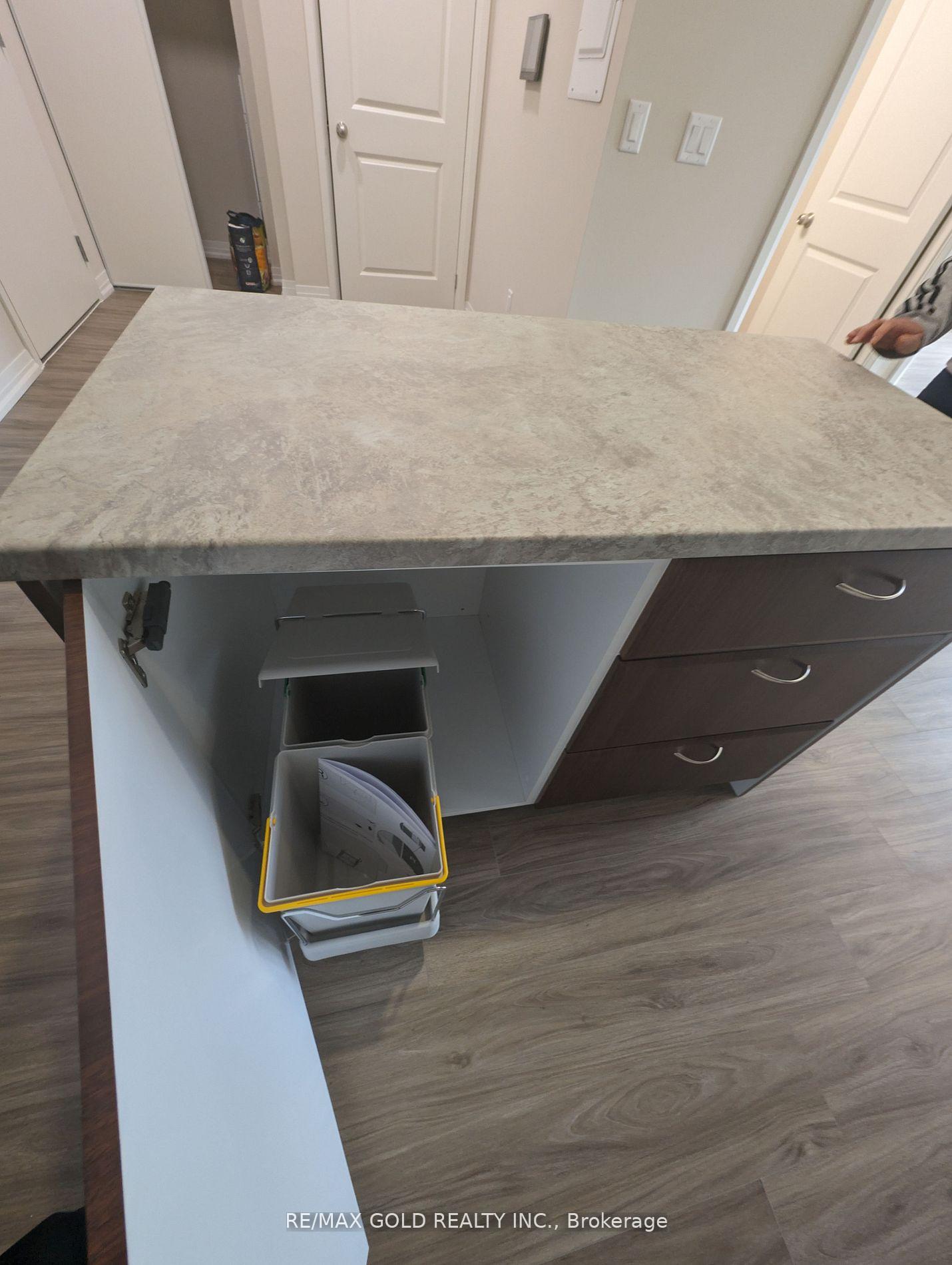 Photo 7 of Unit 105, 50 Herrick Avenue, St. Catharines, Oakdale — HOMEH