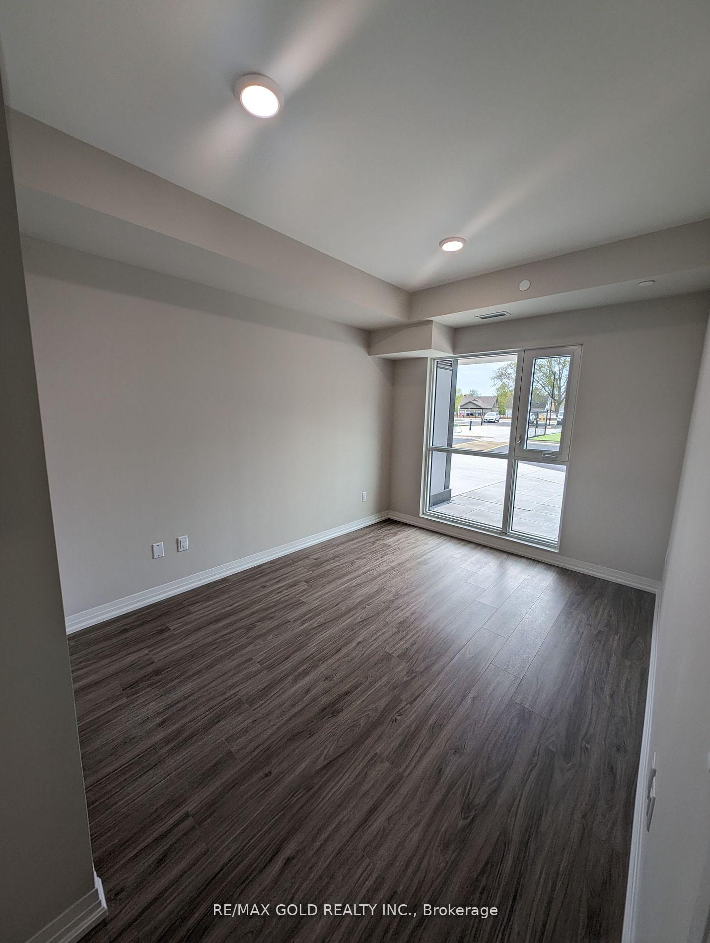 Photo 10 of Unit 105, 50 Herrick Avenue, St. Catharines, Oakdale — HOMEH