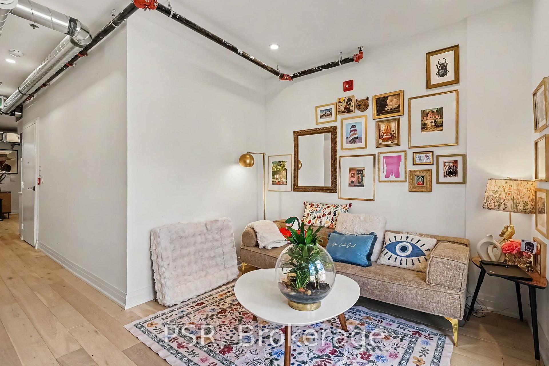 Photo 4 of Unit 3, 1171 Dundas Street, Toronto, Trinity-Bellwoods — HOMEH