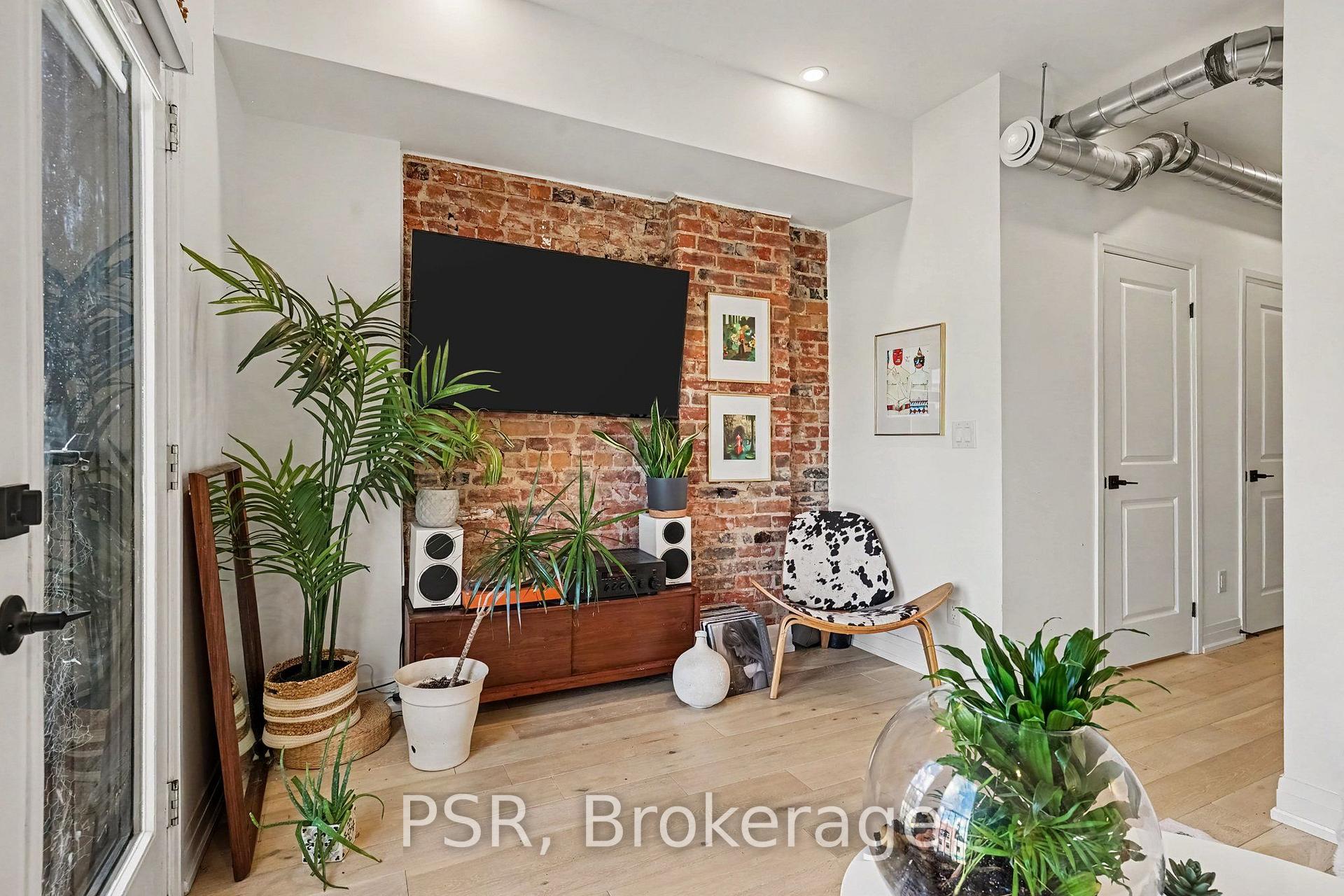 Photo 5 of Unit 3, 1171 Dundas Street, Toronto, Trinity-Bellwoods — HOMEH
