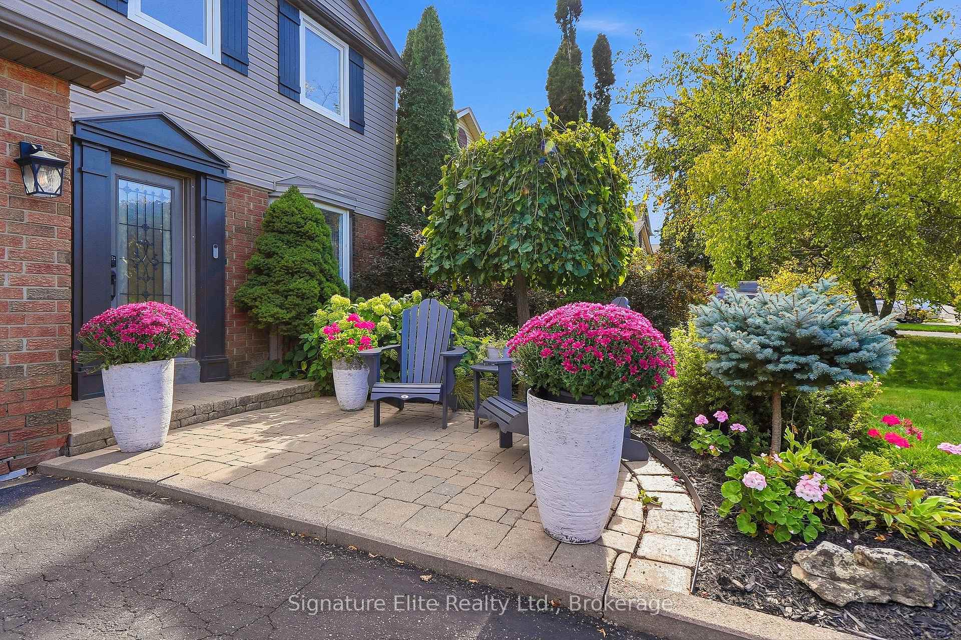 Photo 2 of 190 Longwood Drive, Caledon, Bolton North — HOMEH
