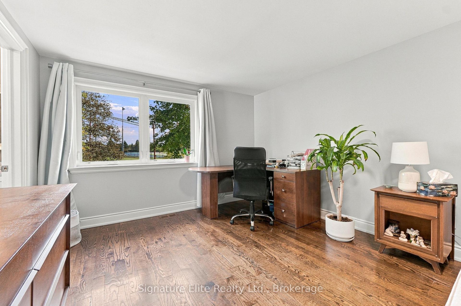 Photo 21 of 190 Longwood Drive, Caledon, Bolton North — HOMEH