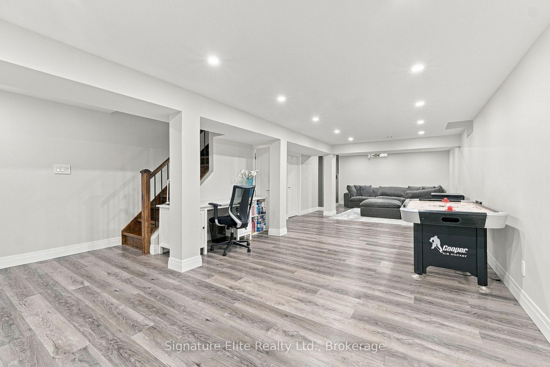 Photo 34 of 190 Longwood Drive, Caledon, Bolton North — HOMEH