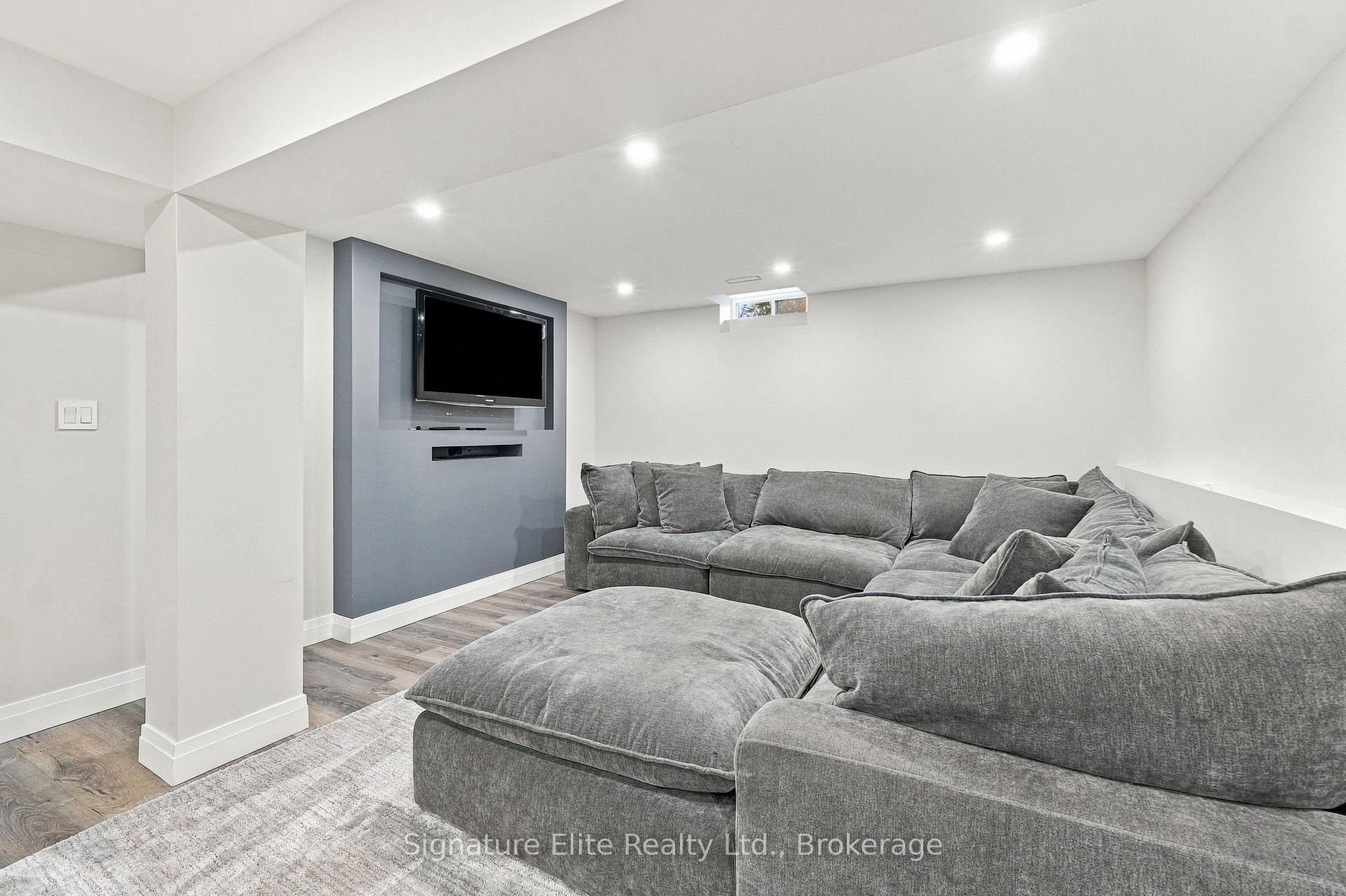 Photo 36 of 190 Longwood Drive, Caledon, Bolton North — HOMEH