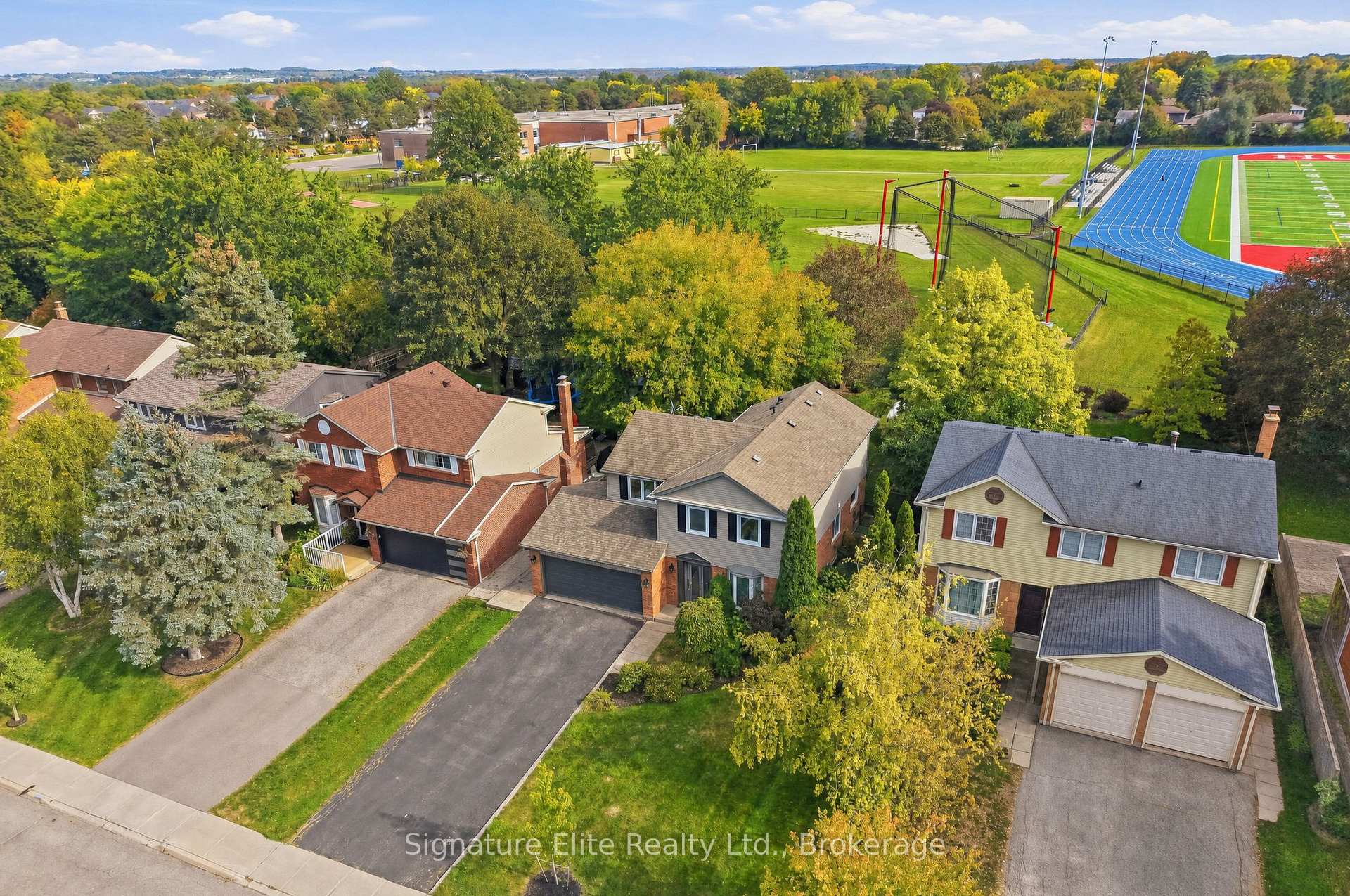 Photo 48 of 190 Longwood Drive, Caledon, Bolton North — HOMEH