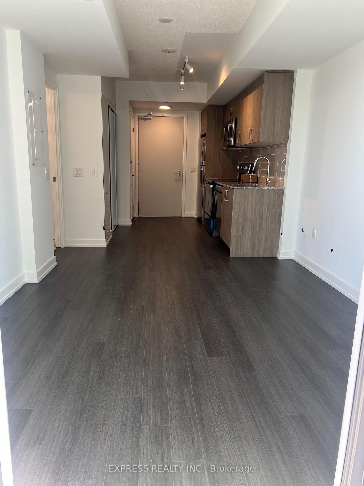 Photo 8 of Unit 1118, 4010 Eglinton Avenue W, Etobicoke, Humber Heights — HOMEH