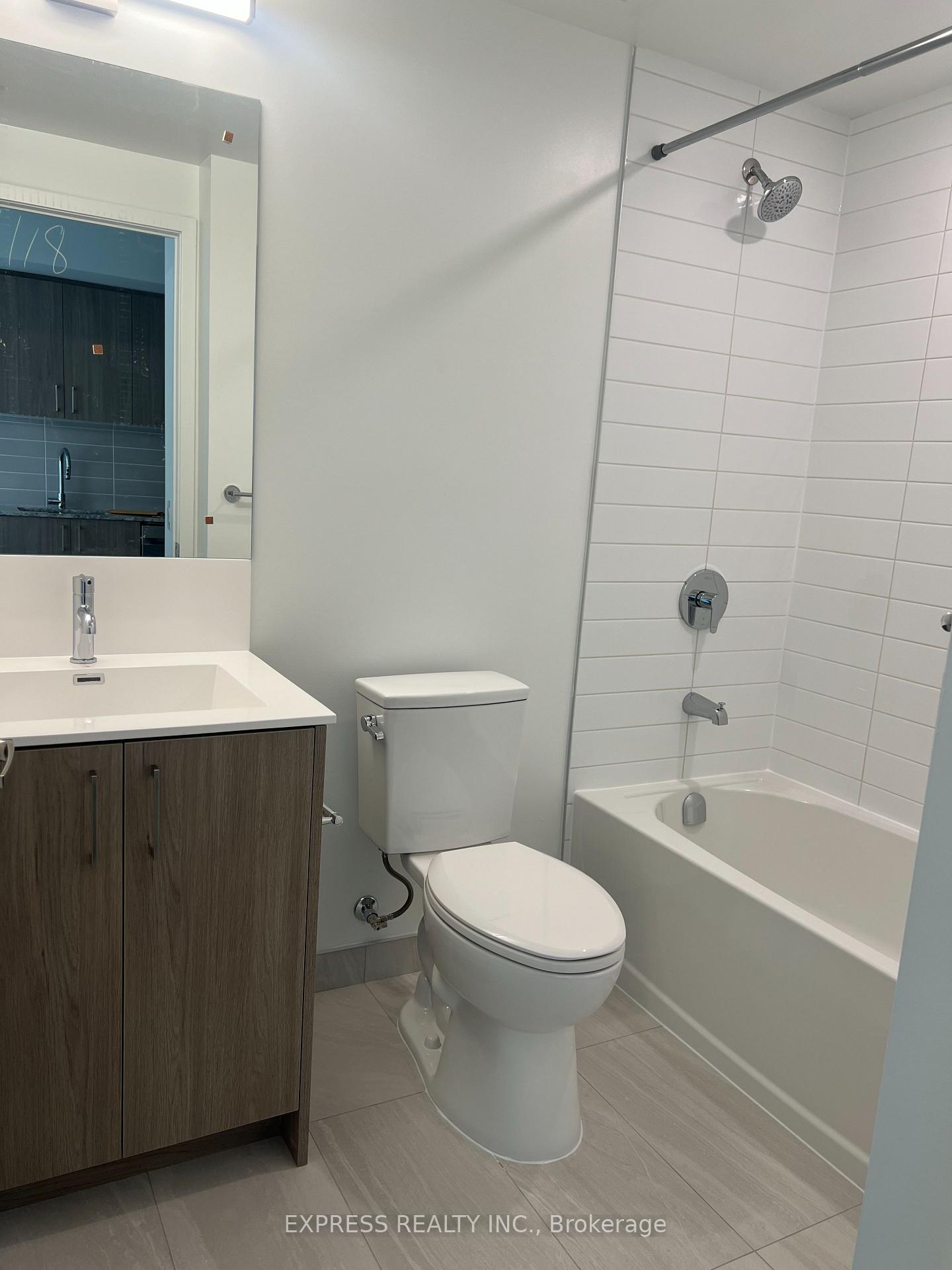 Photo 10 of Unit 1118, 4010 Eglinton Avenue W, Etobicoke, Humber Heights — HOMEH