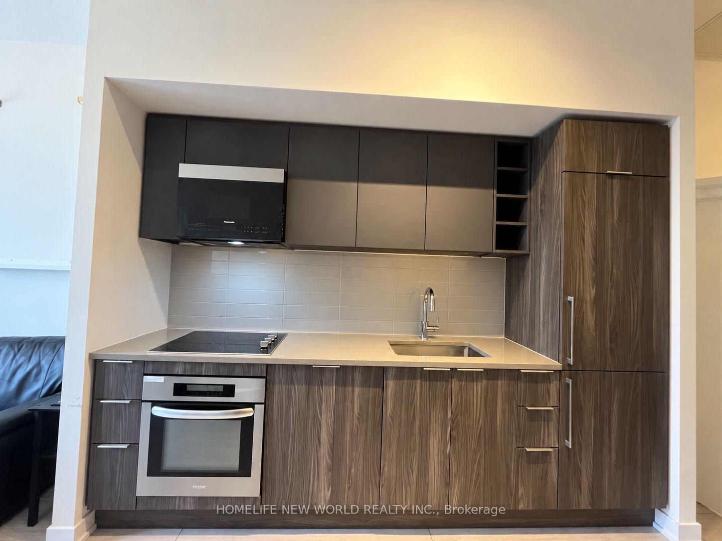 Photo of Unit 808, 2033 Kennedy Road