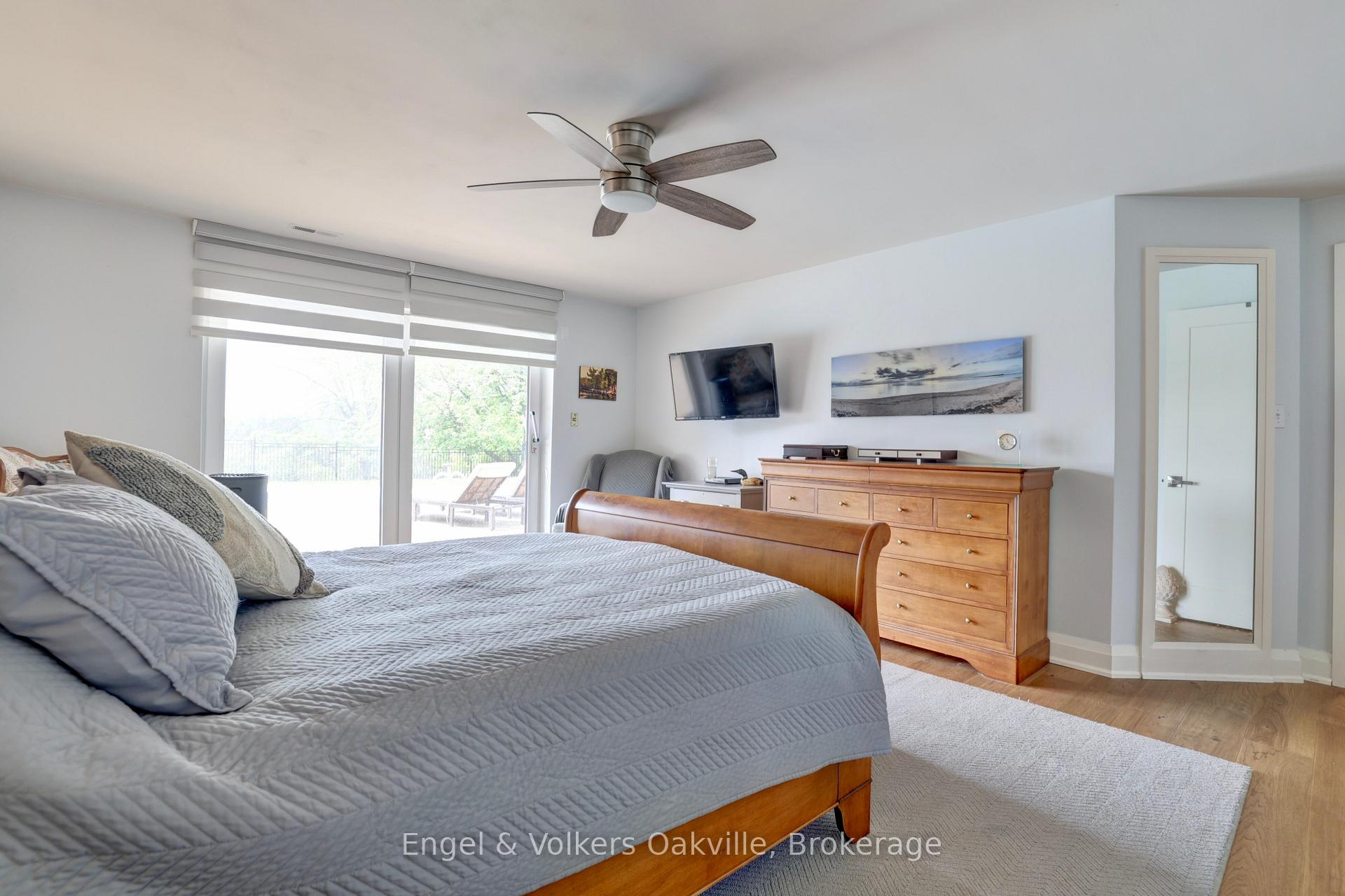 Photo 16 of 330 Mountsberg Road, Hamilton, Rural Flamborough — HOMEH