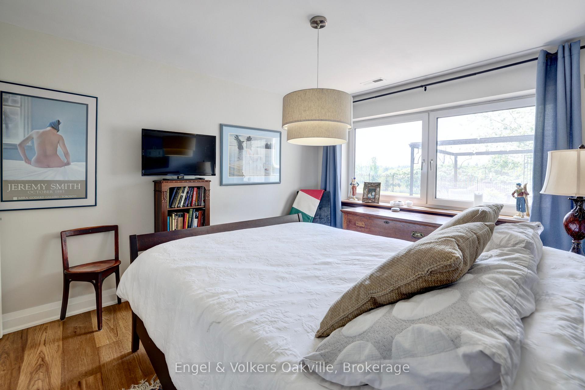 Photo 18 of 330 Mountsberg Road, Hamilton, Rural Flamborough — HOMEH