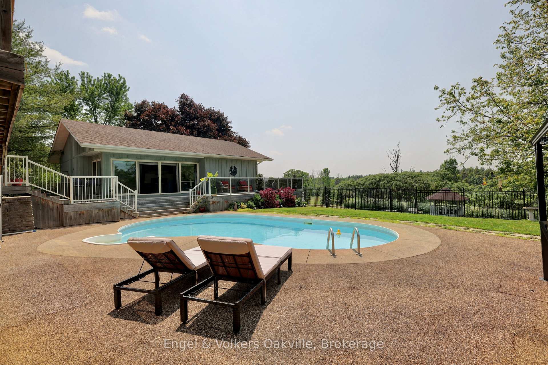 Photo 20 of 330 Mountsberg Road, Hamilton, Rural Flamborough — HOMEH