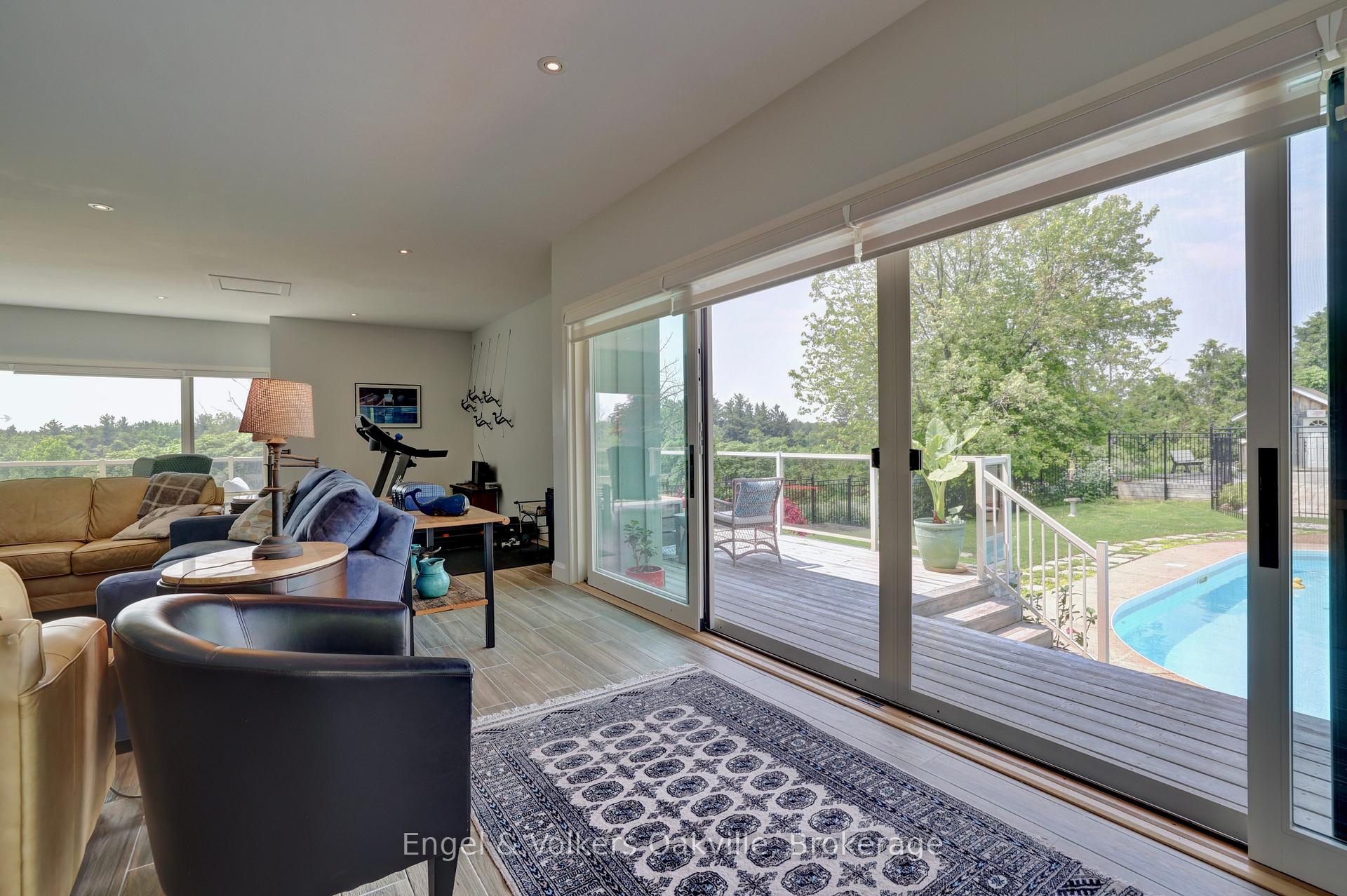 Photo 27 of 330 Mountsberg Road, Hamilton, Rural Flamborough — HOMEH
