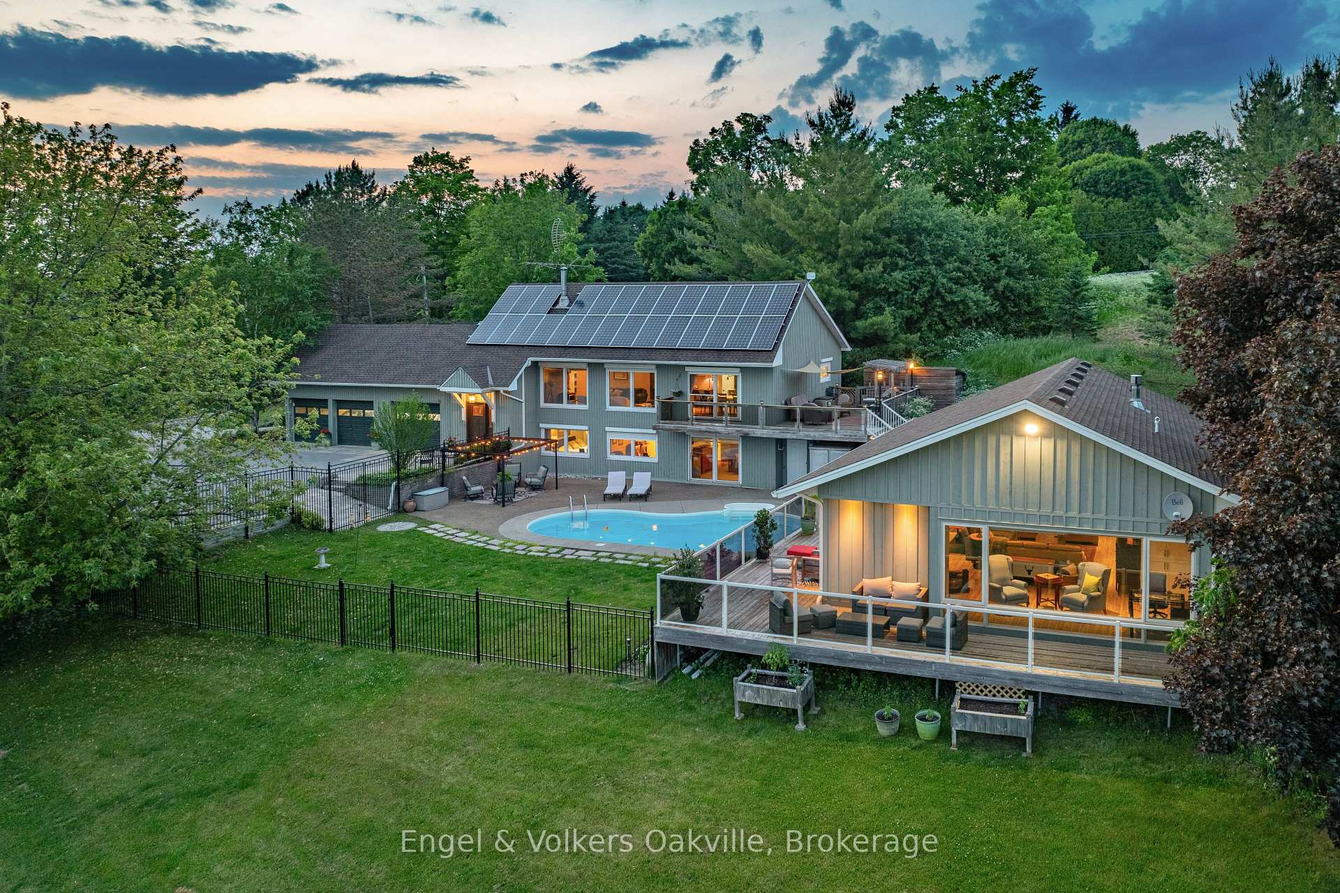 Photo 31 of 330 Mountsberg Road, Hamilton, Rural Flamborough — HOMEH