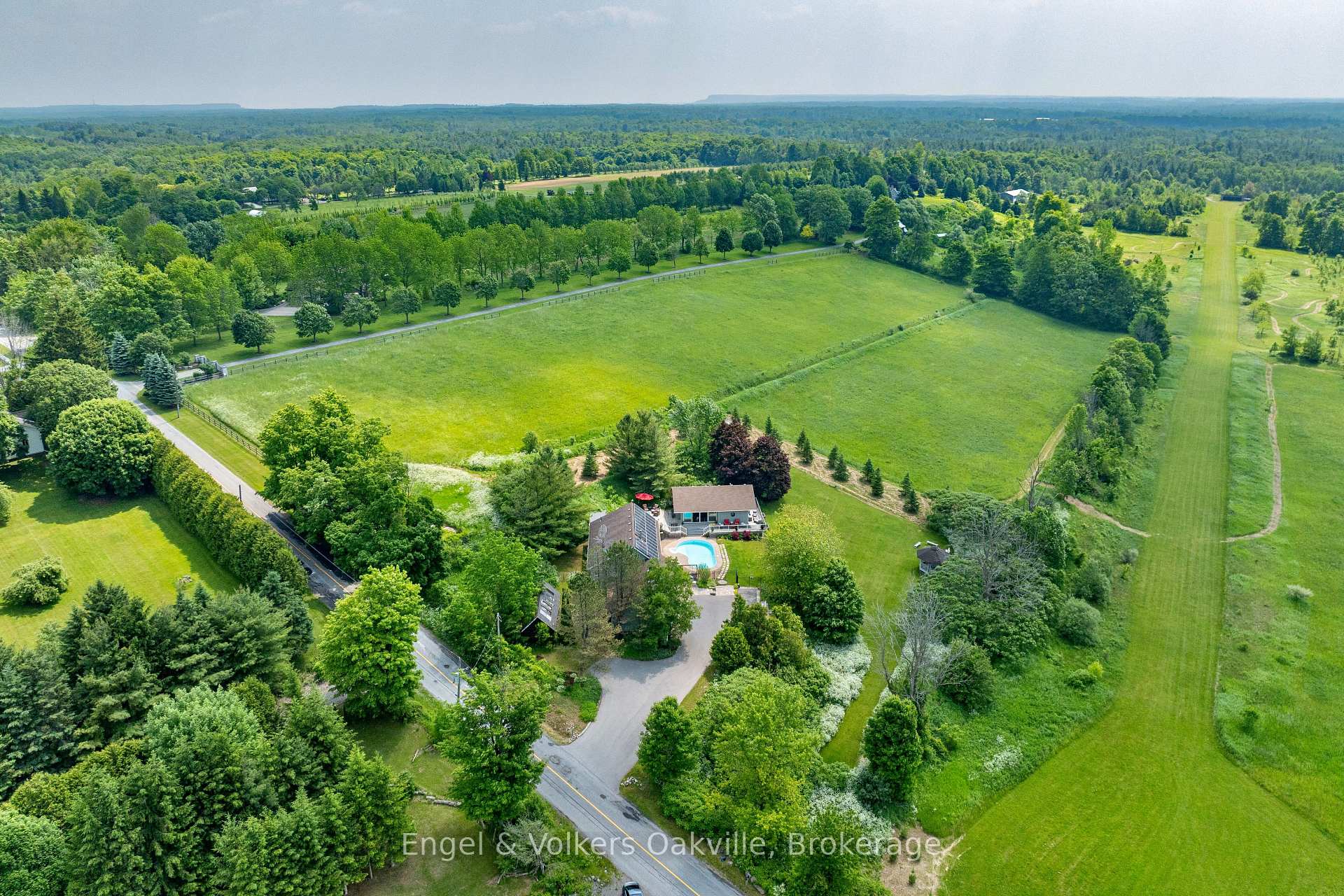Photo 46 of 330 Mountsberg Road, Hamilton, Rural Flamborough — HOMEH
