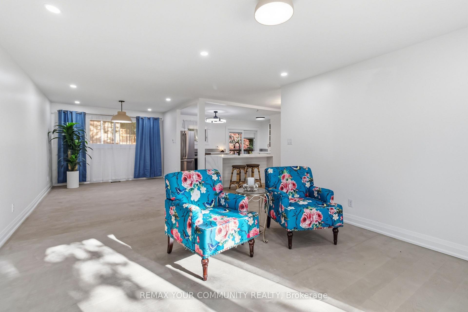 Photo 13 of 2063 Waters Edge Drive, Oakville, Bronte — HOMEH