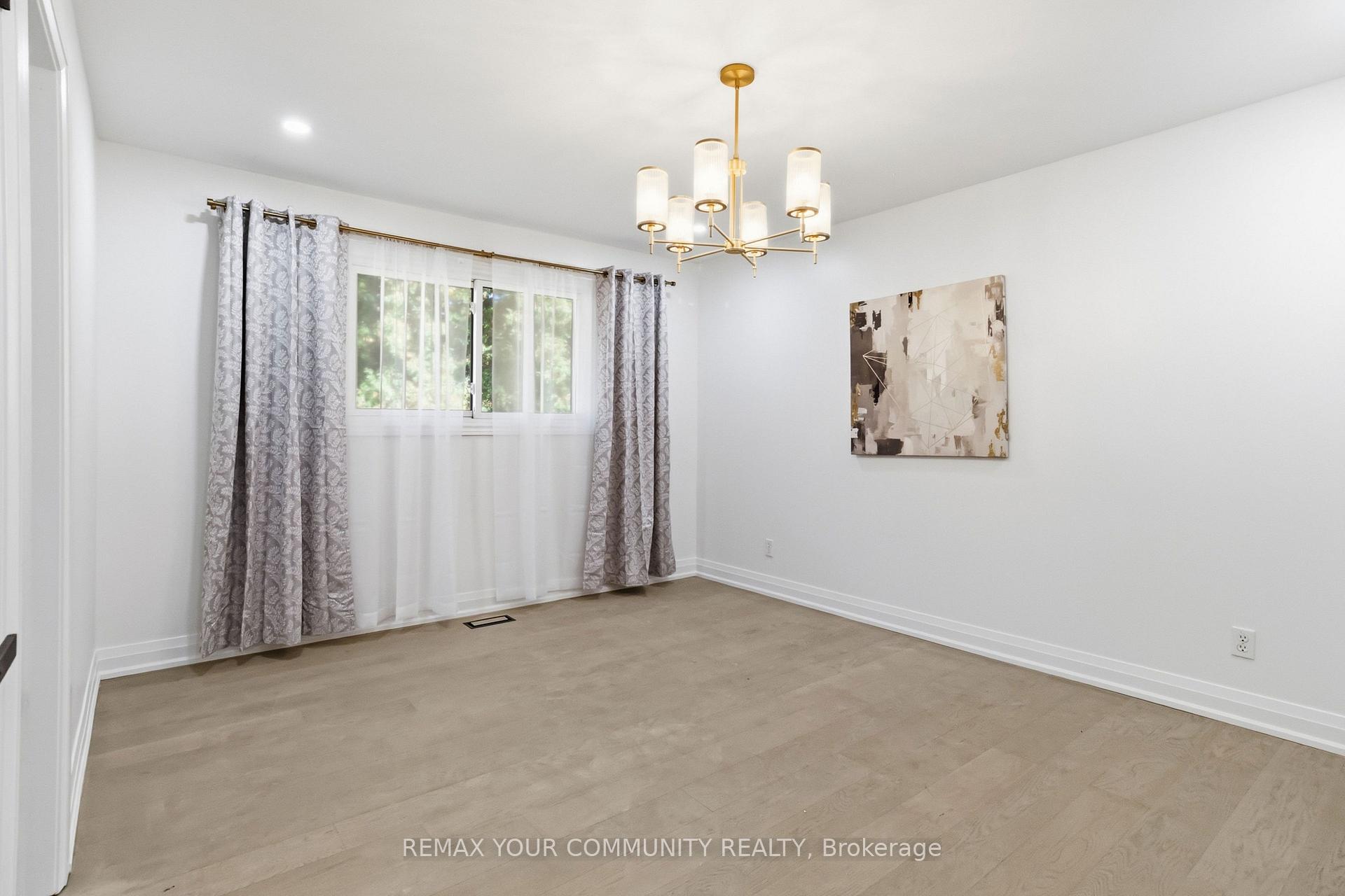Photo 28 of 2063 Waters Edge Drive, Oakville, Bronte — HOMEH