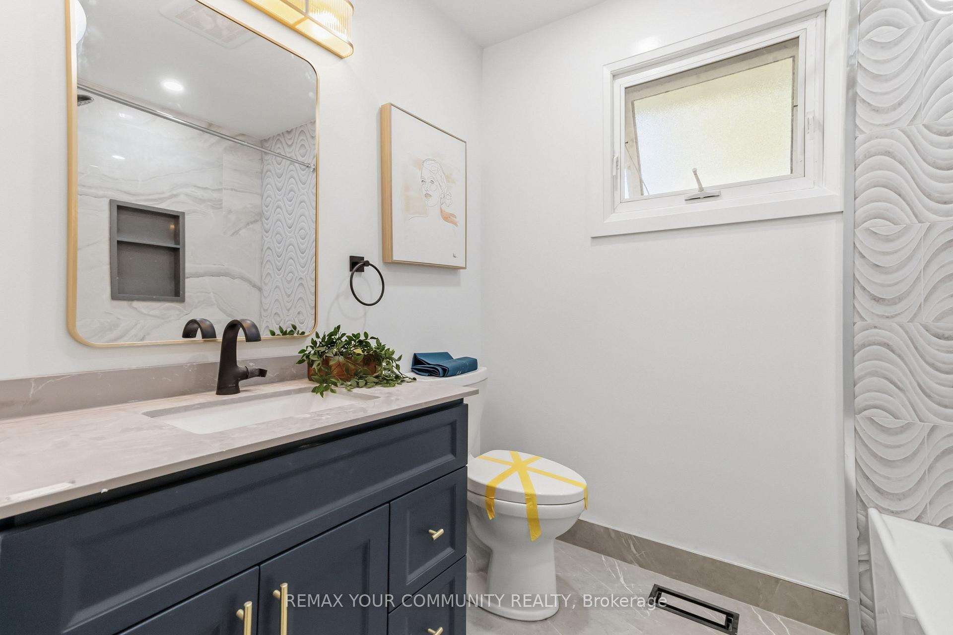 Photo 30 of 2063 Waters Edge Drive, Oakville, Bronte — HOMEH