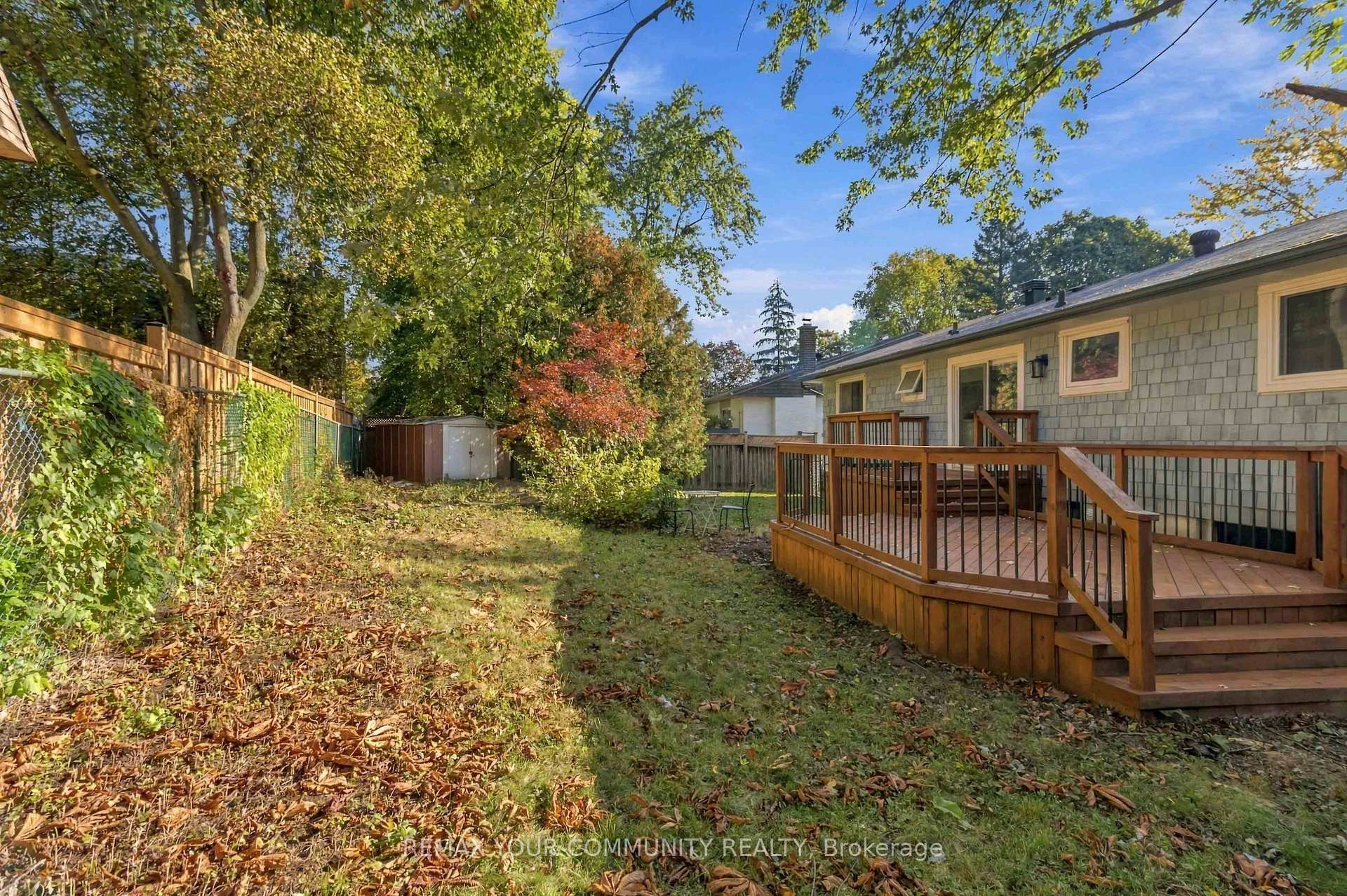 Photo 37 of 2063 Waters Edge Drive, Oakville, Bronte — HOMEH