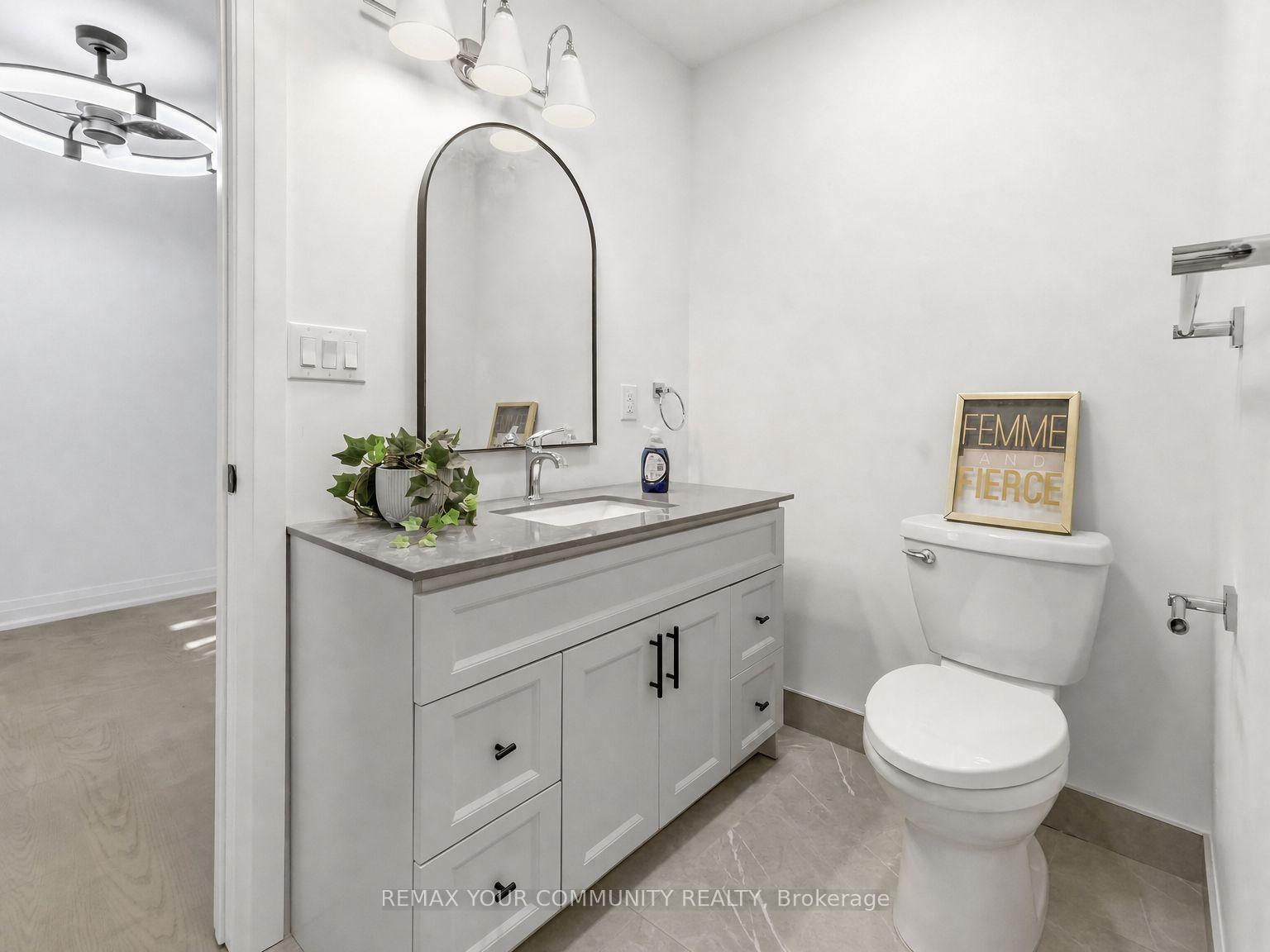Photo 25 of 2063 Waters Edge Drive, Oakville, Bronte — HOMEH