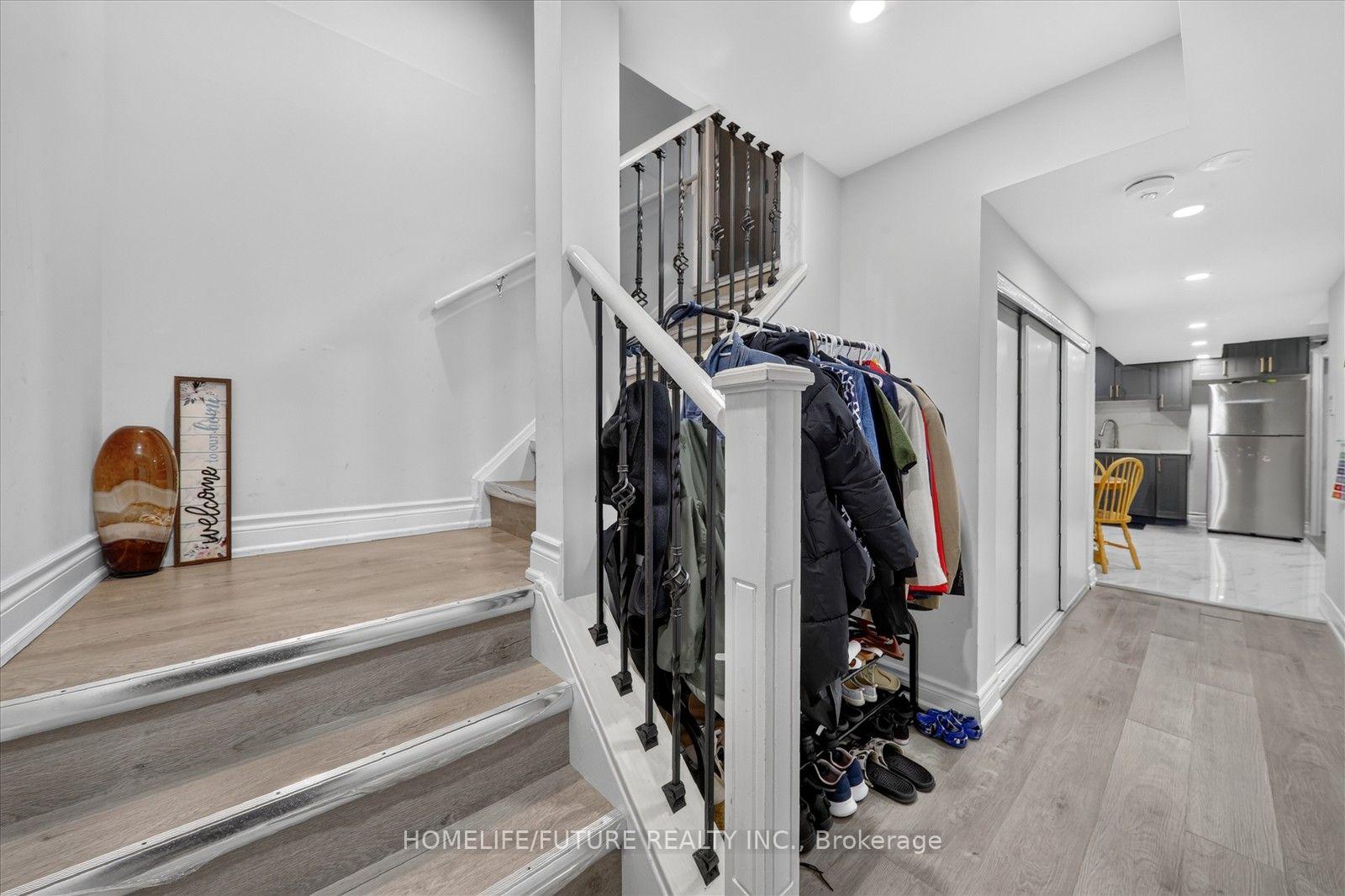 Photo 4 of Unit Bsmt, 1191 Enchanted Crescent, Pickering, Rural Pickering — HOMEH