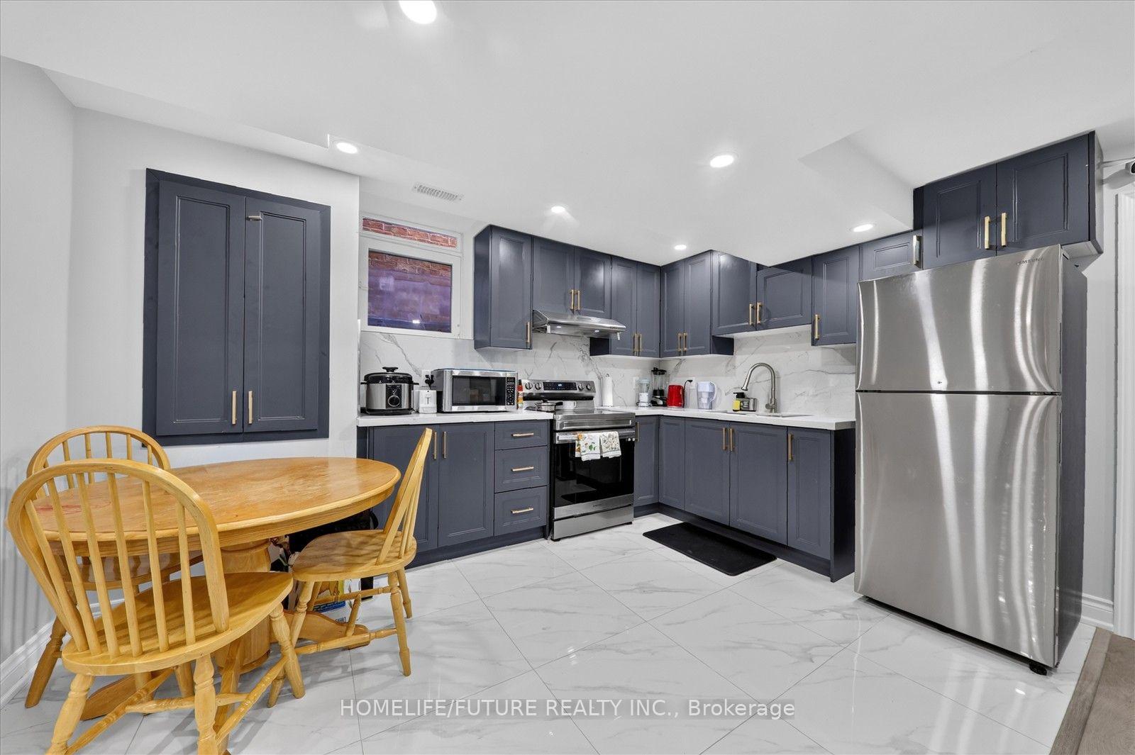 Photo 5 of Unit Bsmt, 1191 Enchanted Crescent, Pickering, Rural Pickering — HOMEH
