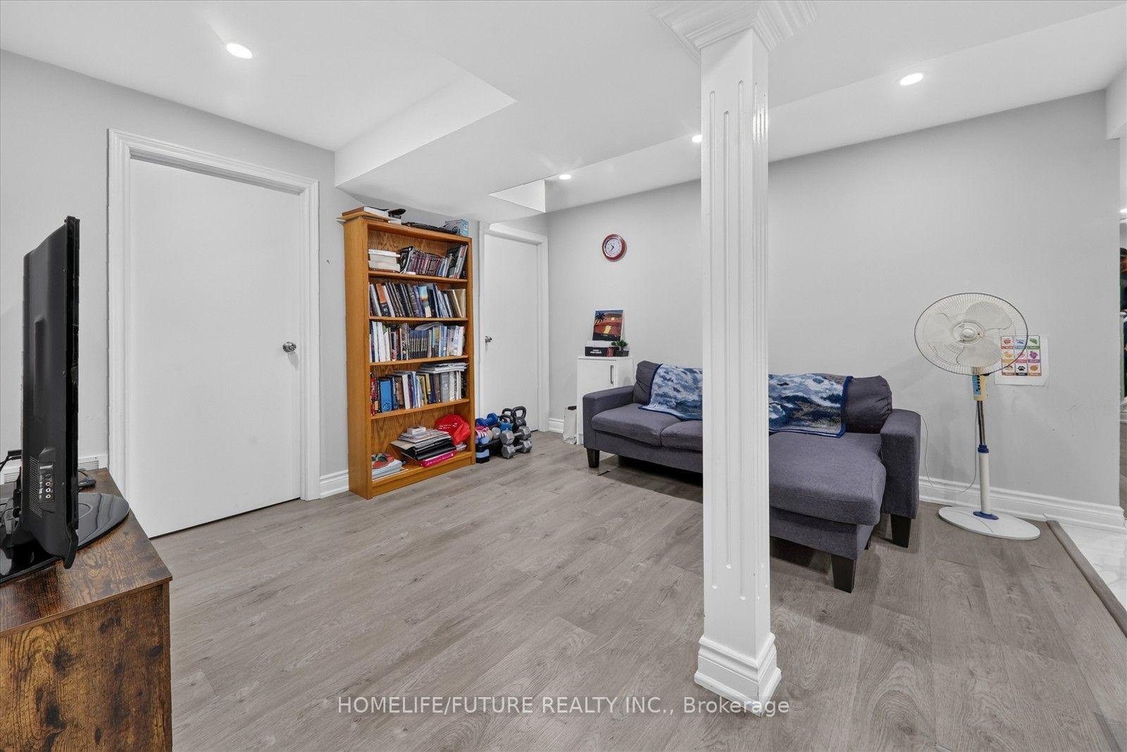 Photo 11 of Unit Bsmt, 1191 Enchanted Crescent, Pickering, Rural Pickering — HOMEH