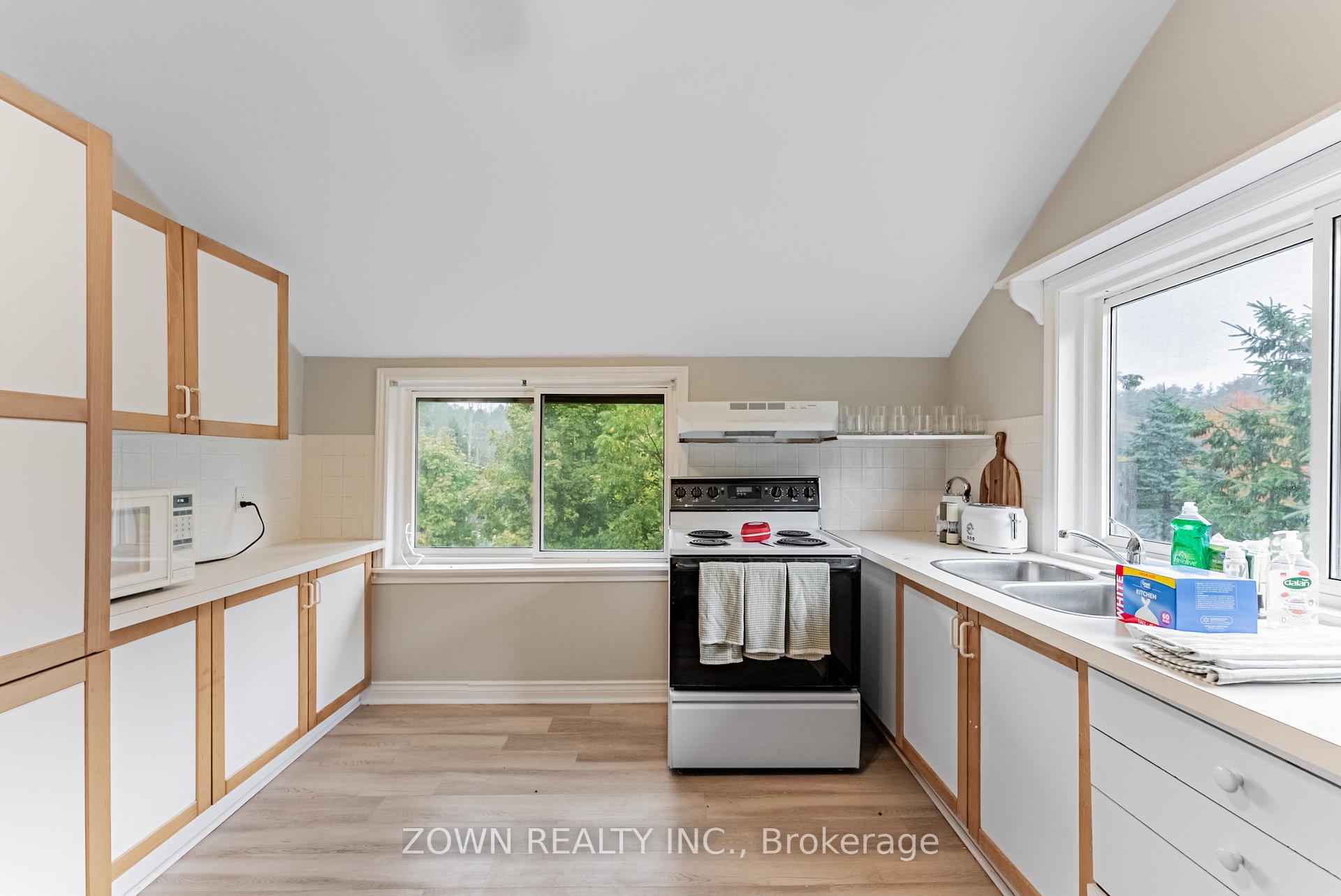 Photo 10 of Unit Upper, 17277 Old Main Street, Caledon, Rural Caledon — HOMEH