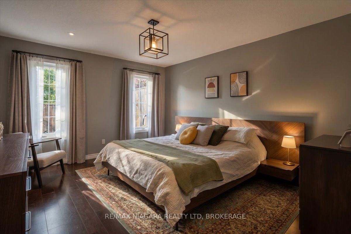 Photo 32 of 48 Falcon Drive, Welland, Coyle Creek — HOMEH