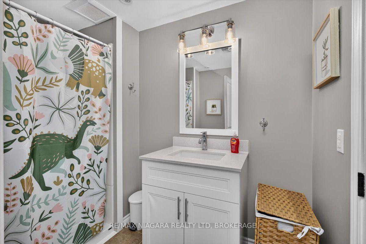 Photo 39 of 48 Falcon Drive, Welland, Coyle Creek — HOMEH