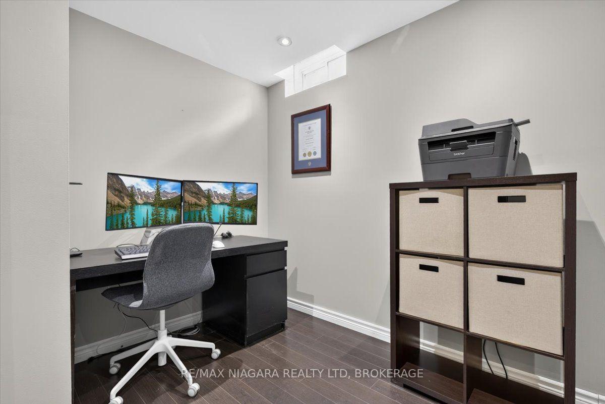 Photo 44 of 48 Falcon Drive, Welland, Coyle Creek — HOMEH