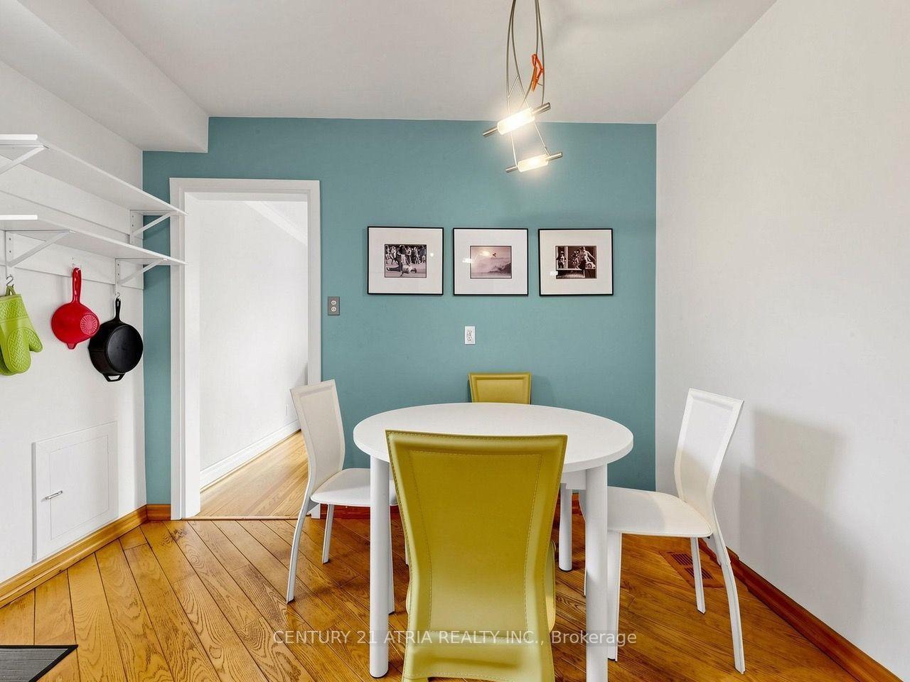 Photo 10 of 22 Jeffton Crescent, Scarborough, Woburn — HOMEH