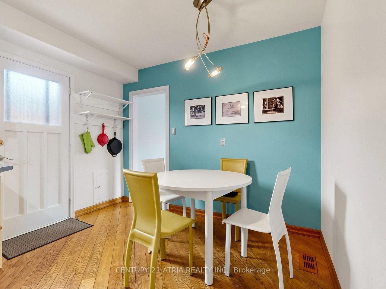Photo 11 of 22 Jeffton Crescent, Scarborough, Woburn — HOMEH