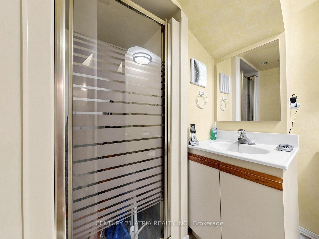 Photo 39 of 22 Jeffton Crescent, Scarborough, Woburn — HOMEH