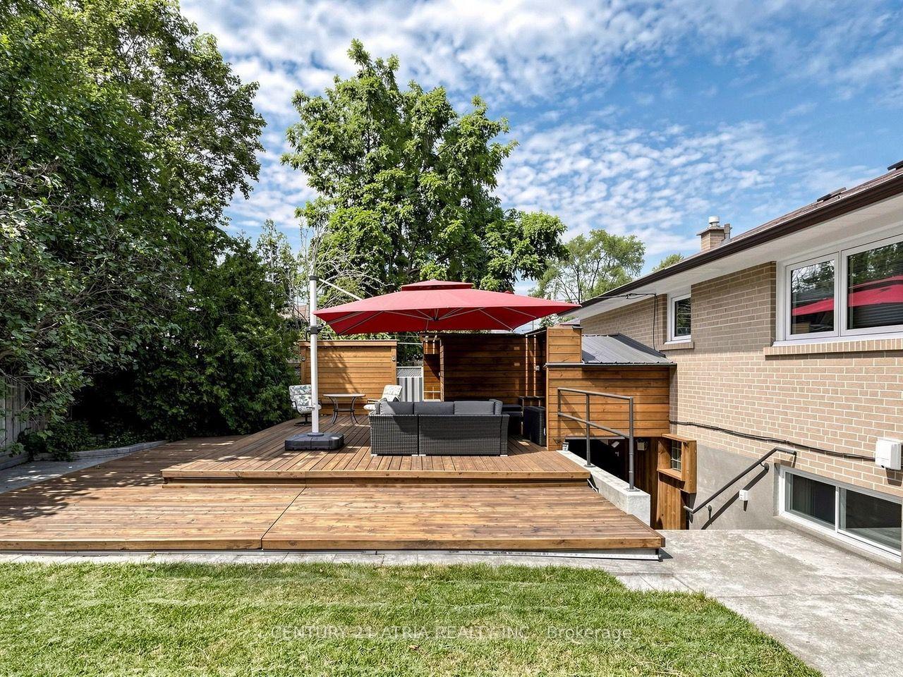 Photo 44 of 22 Jeffton Crescent, Scarborough, Woburn — HOMEH