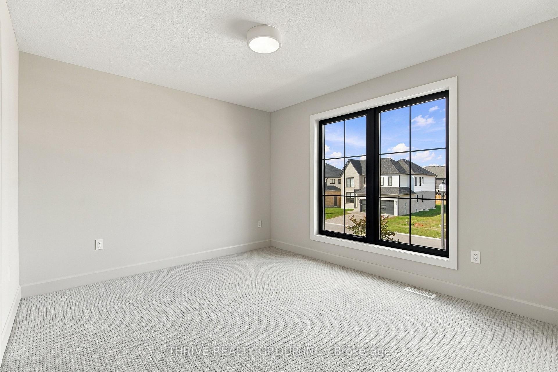 Photo 37 of 55 Aspen Circle, Thames Centre, Thorndale — HOMEH