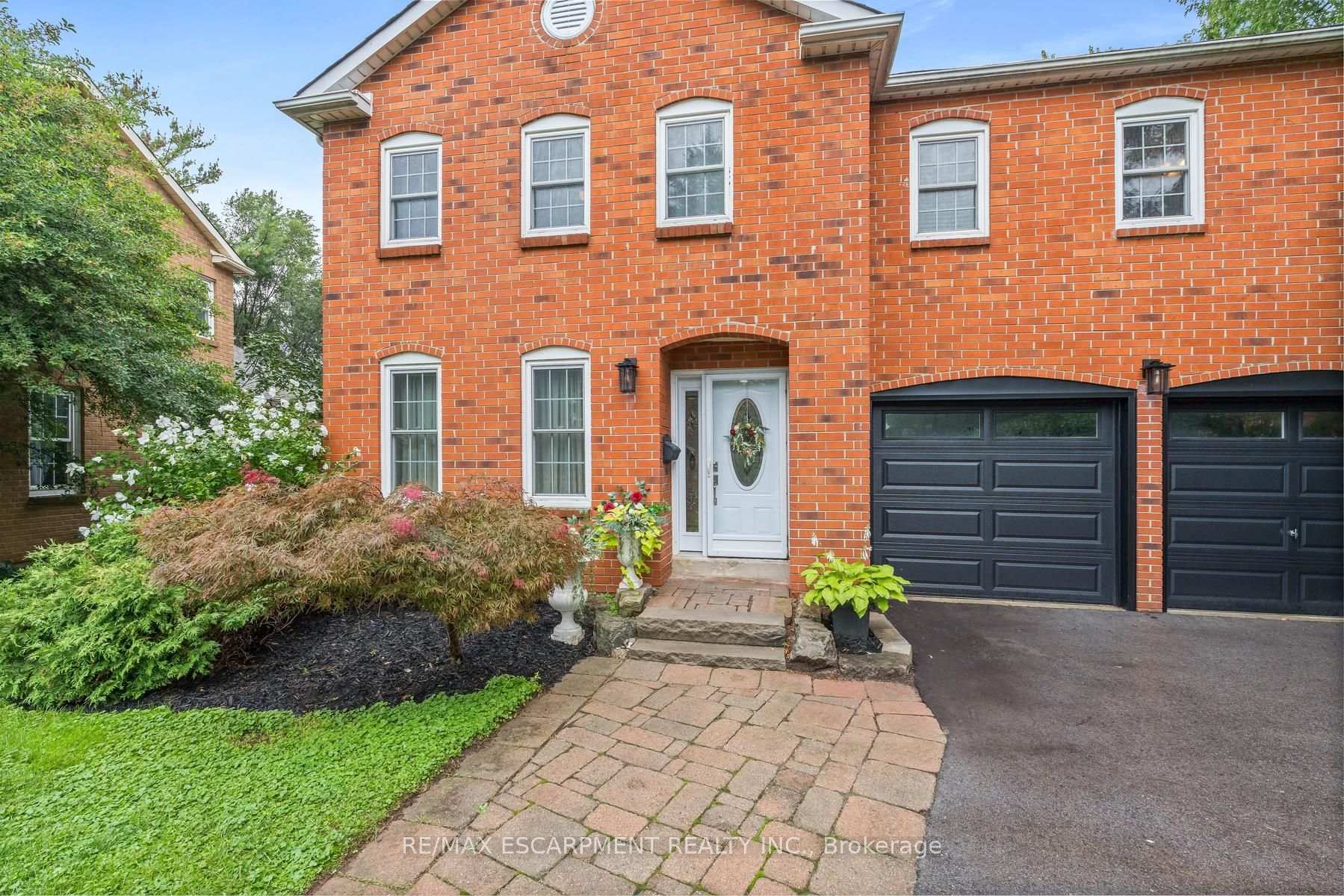 Photo 5 of 2760 Cathian Court, Mississauga, Erin Mills — HOMEH