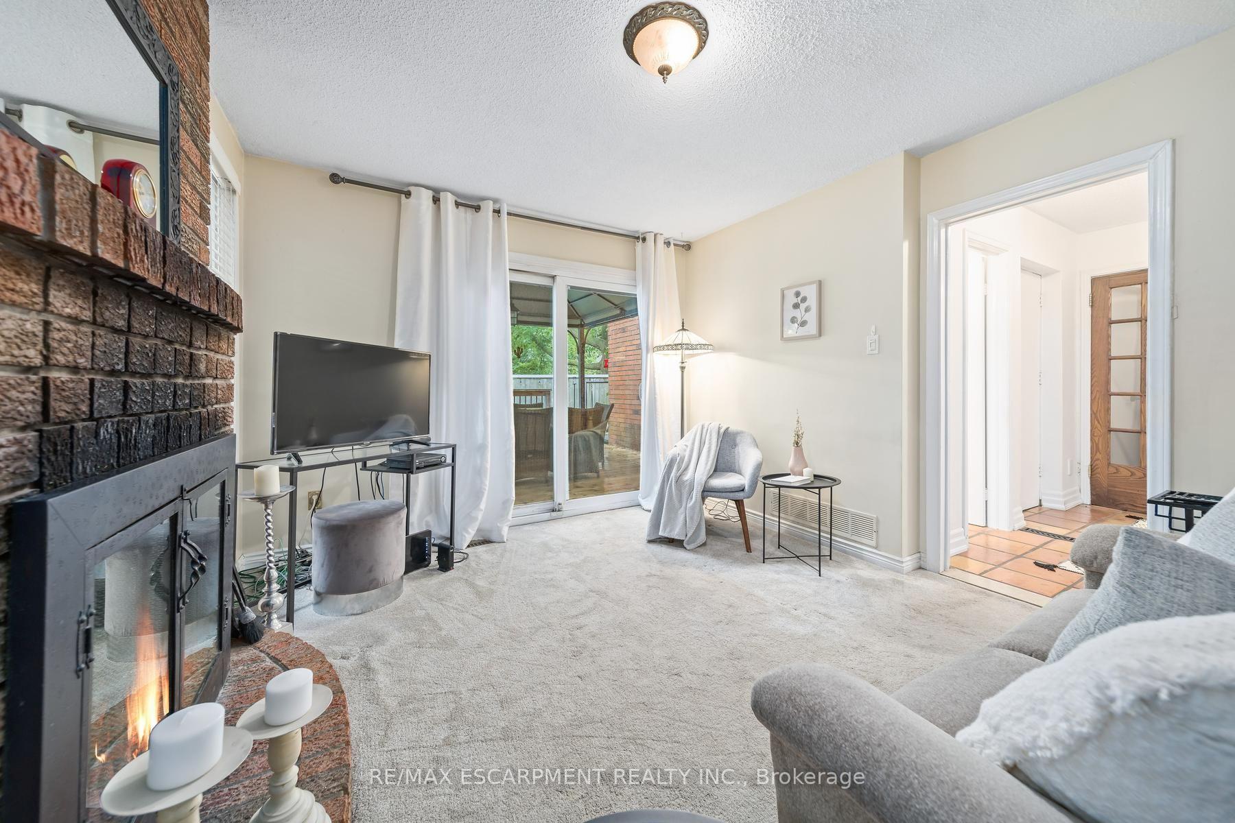 Photo 17 of 2760 Cathian Court, Mississauga, Erin Mills — HOMEH