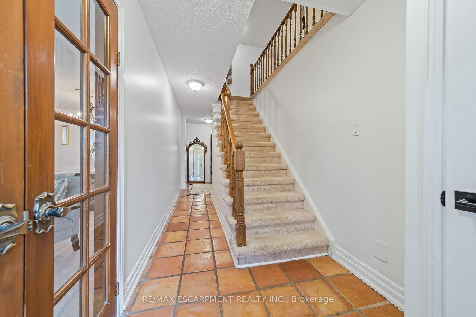 Photo 20 of 2760 Cathian Court, Mississauga, Erin Mills — HOMEH