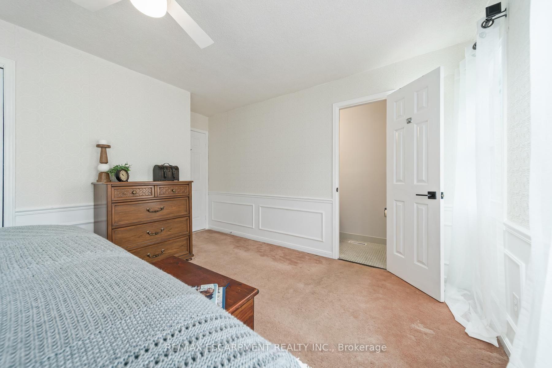 Photo 24 of 2760 Cathian Court, Mississauga, Erin Mills — HOMEH
