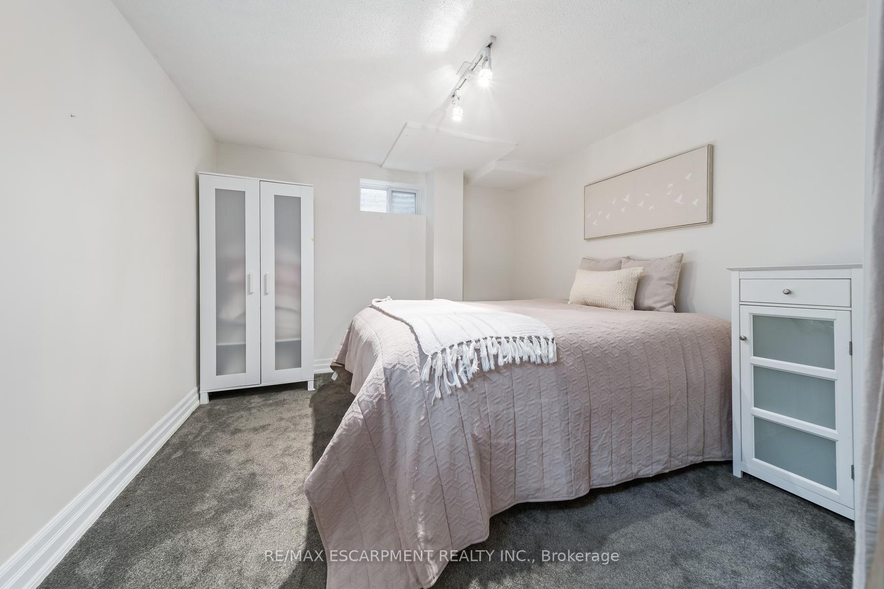 Photo 33 of 2760 Cathian Court, Mississauga, Erin Mills — HOMEH