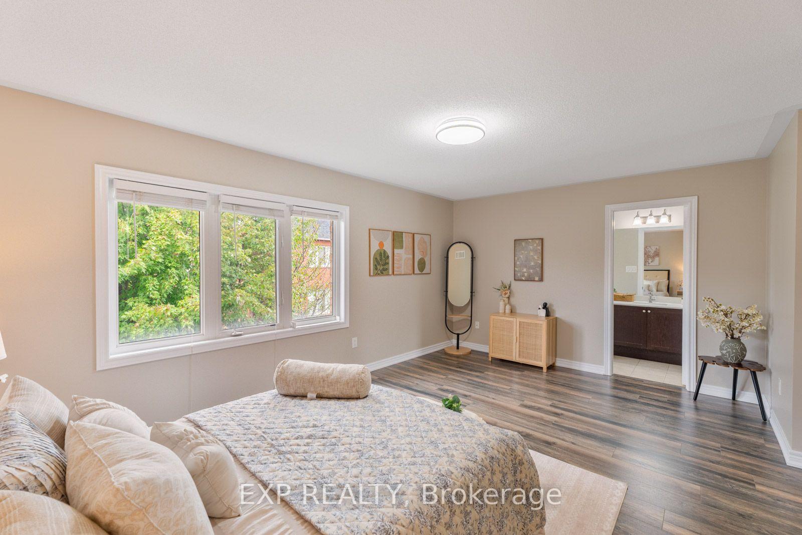 Photo 16 of 141 Weston Drive, Milton, Scott — HOMEH